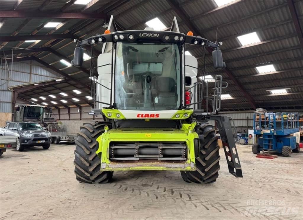 CLAAS Lexion 6700 コンバイン