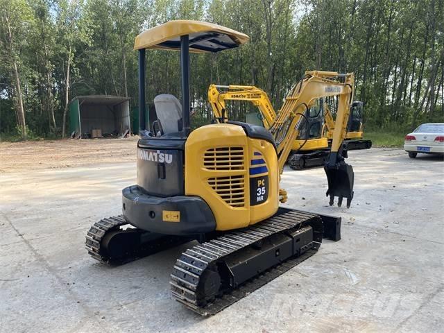 Komatsu PC 35 MR ミニ油圧ショベル 7t以下（ミニユンボ・ミニディガー）