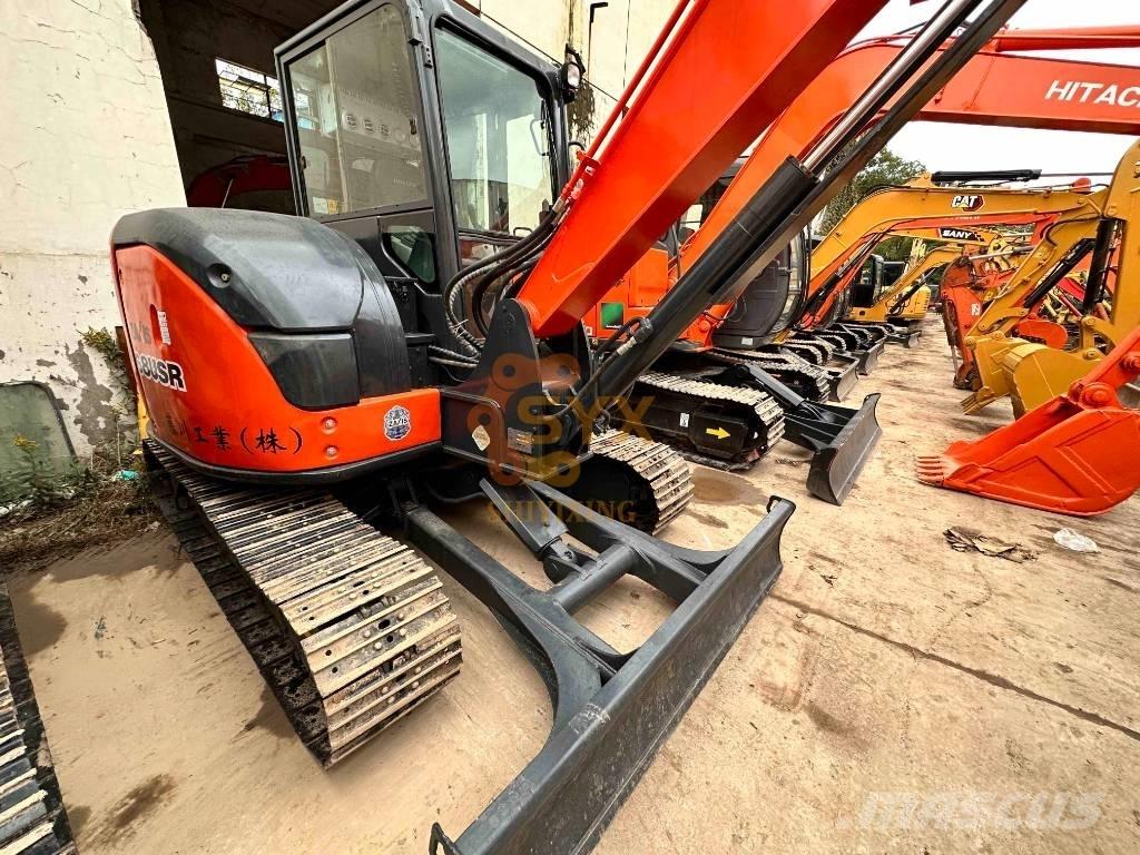 Hitachi ZX 68USR-5A ミニ油圧ショベル 7t以下（ミニユンボ・ミニディガー）