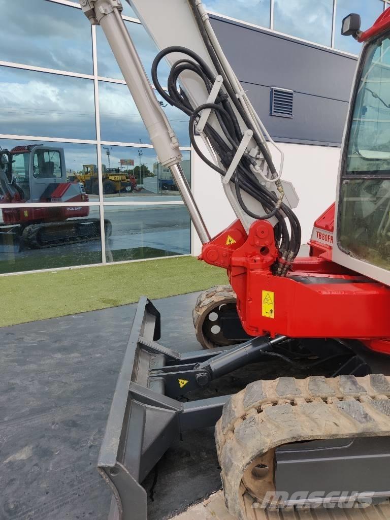 Takeuchi TB 80 FR 中型油圧ショベル 7ｔ-12ｔ（ユンボ・パワーショベル・バックホー）