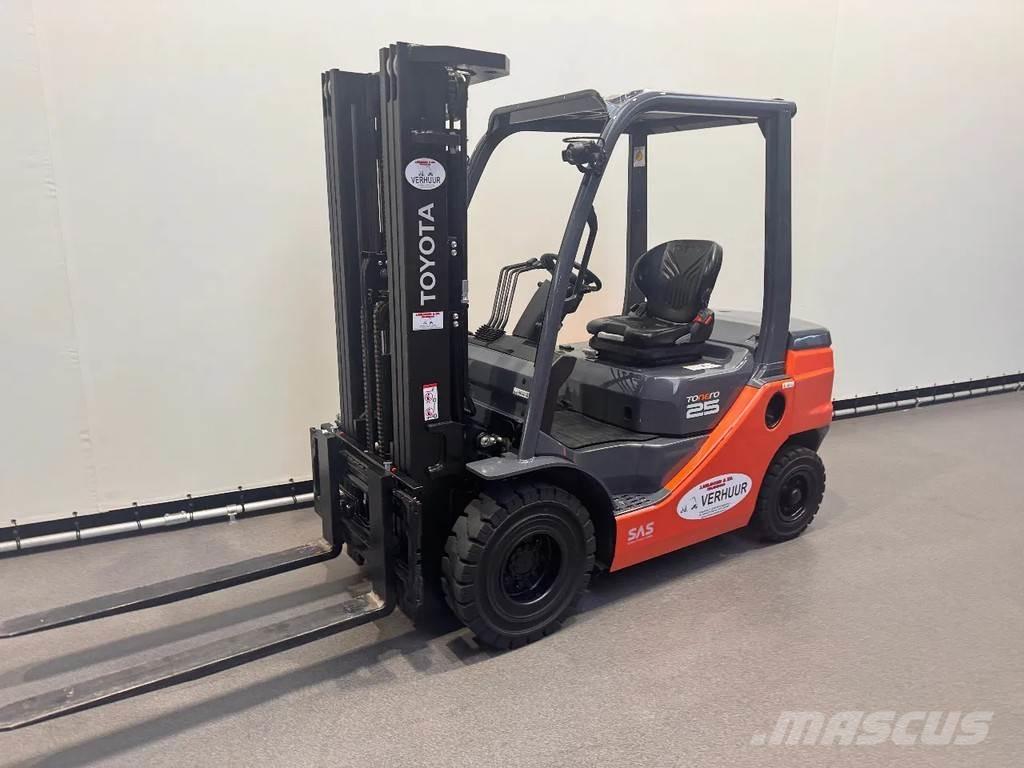 Toyota 52-8 FDF 25 ディーゼル・軽油
