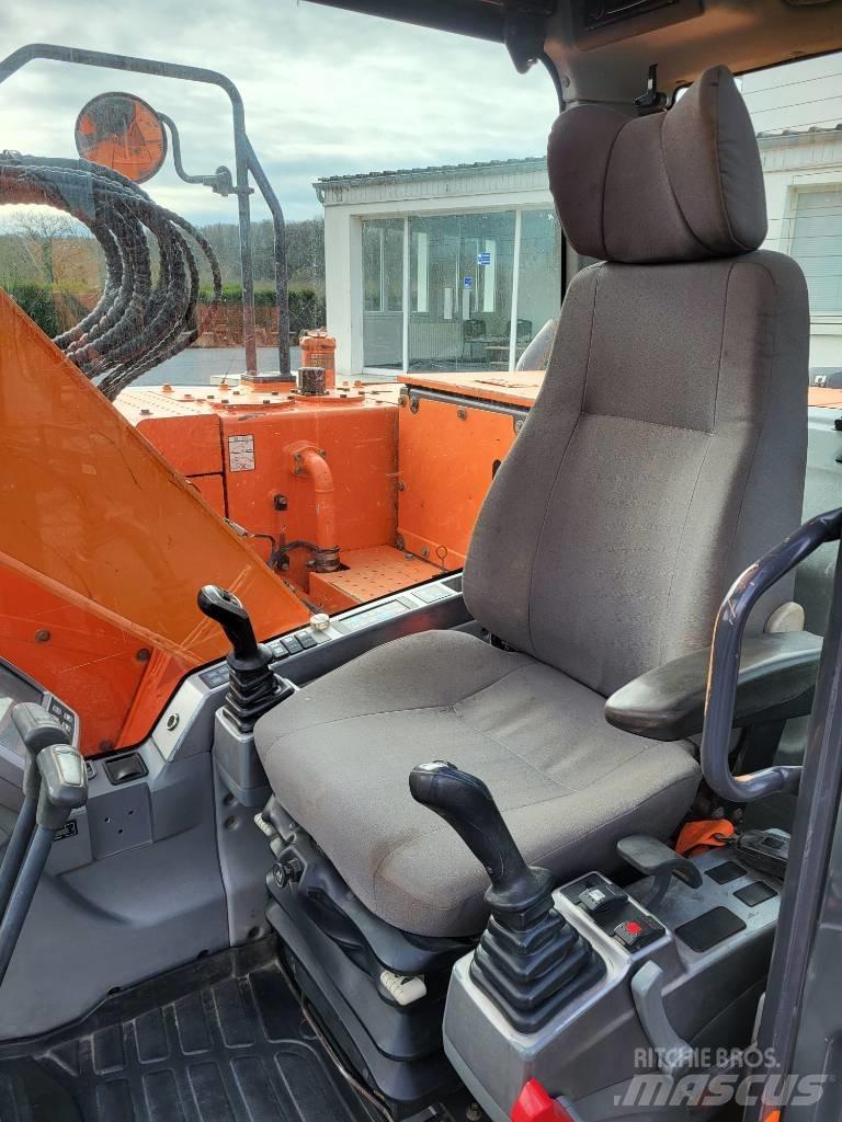 Doosan DX 140 LCR-3 大型油圧ショベル12t以上（パワーショベル・ユンボ）