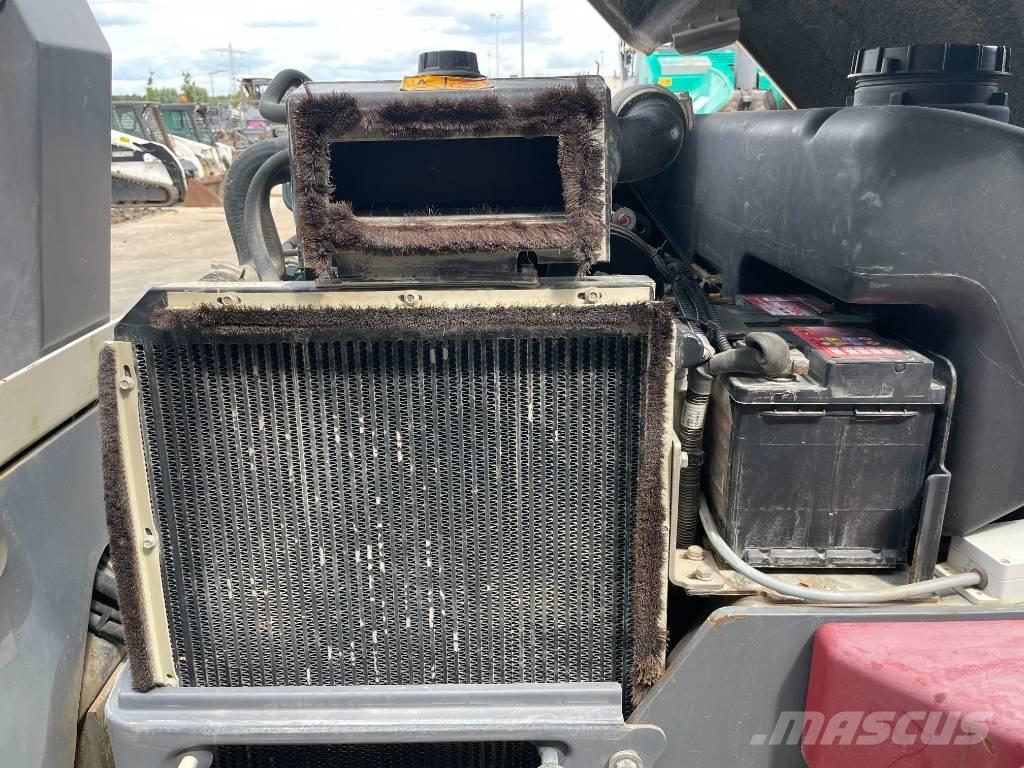 Dynapac CC1300 タンデムローラ