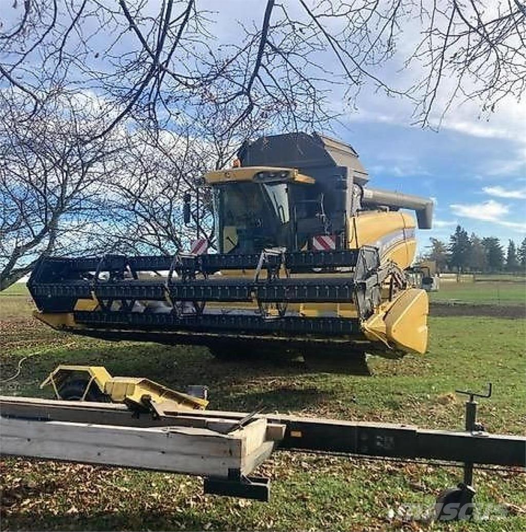 New Holland CX5090 コンバイン