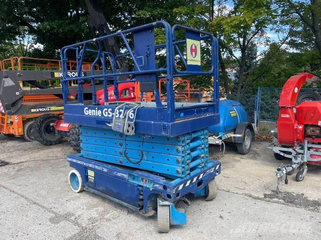 Genie GS 3246 シザースリフト