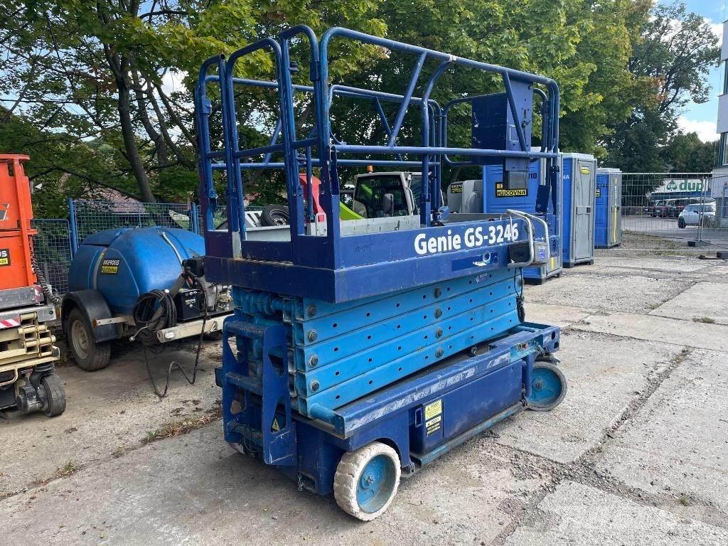 Genie GS 3246 シザースリフト