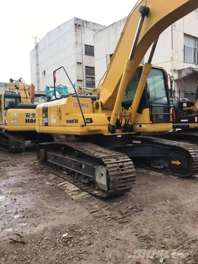 Komatsu pc200-7 大型油圧ショベル12t以上（パワーショベル・ユンボ）