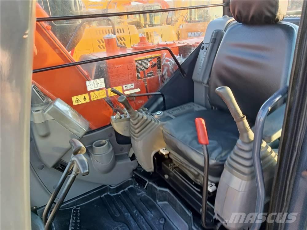 Hitachi ZX60 ミニ油圧ショベル 7t以下（ミニユンボ・ミニディガー）