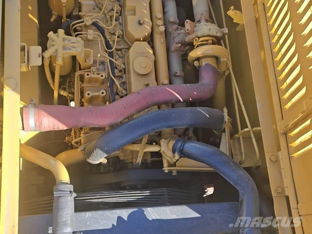 CAT 320 大型油圧ショベル12t以上（パワーショベル・ユンボ）