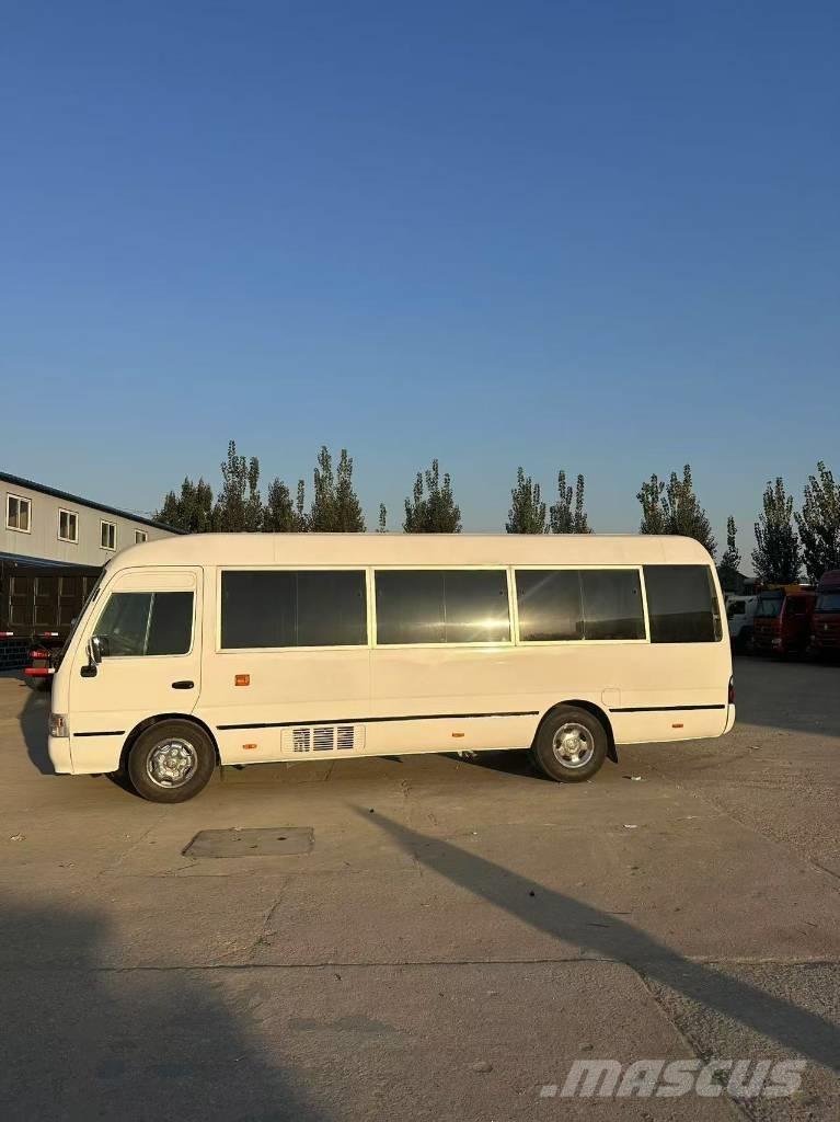 Toyota Coaster 長距離バス