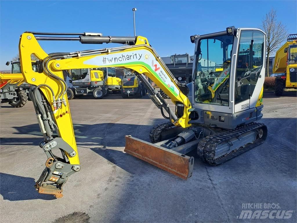 Wacker Neuson ET42 大型油圧ショベル12t以上（パワーショベル・ユンボ）