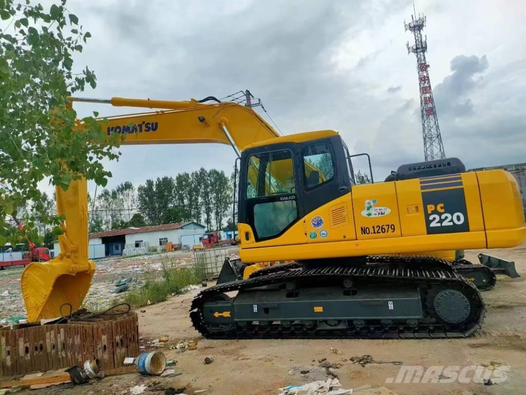 Komatsu PC 220 大型油圧ショベル12t以上（パワーショベル・ユンボ）