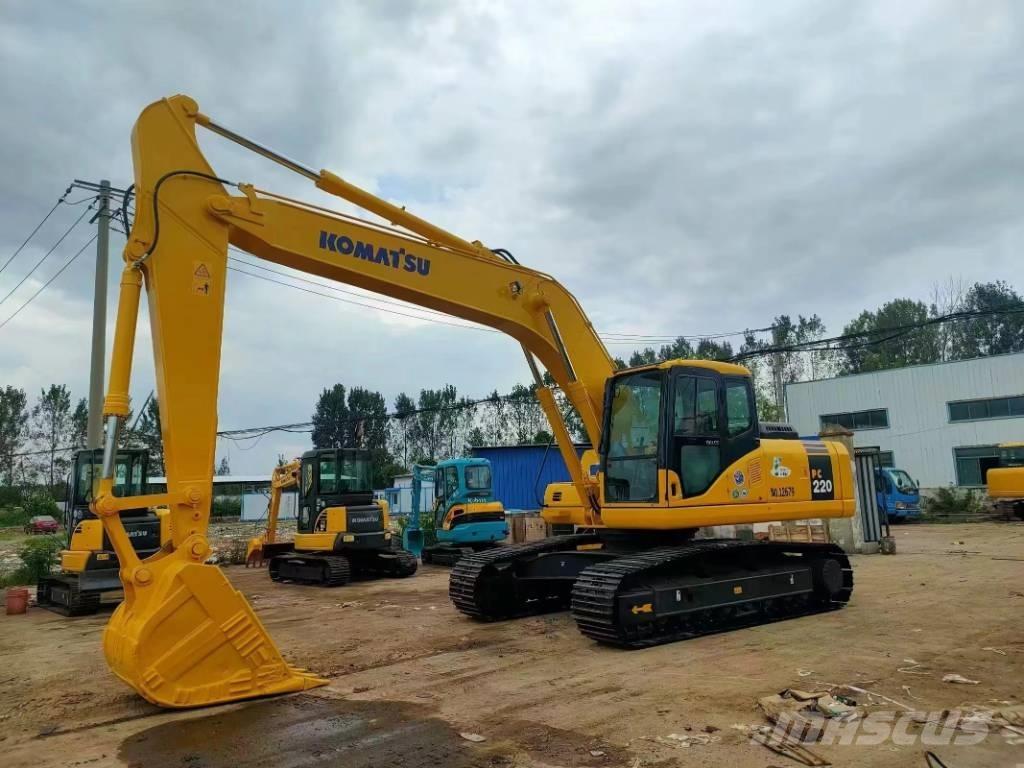 Komatsu PC 220 大型油圧ショベル12t以上（パワーショベル・ユンボ）
