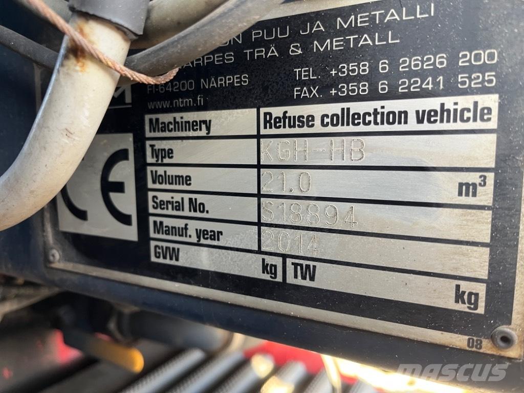 Scania P 320 塵芥車、パッカー車