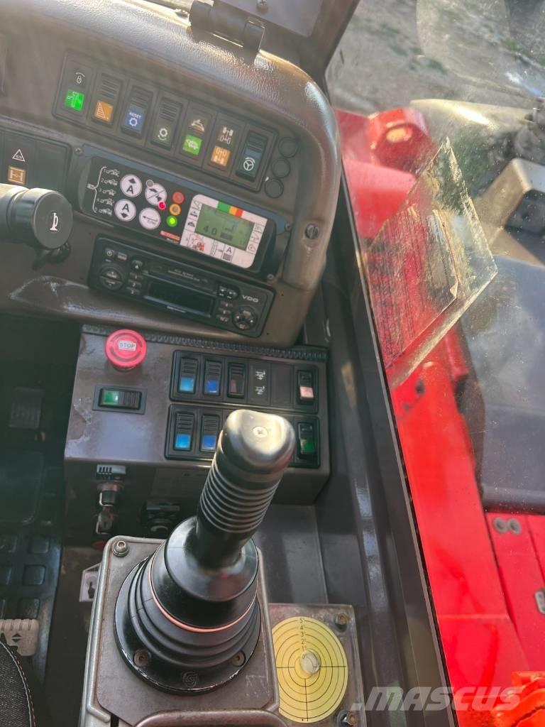 Manitou MRT 2540 テレスコーピックハンドラー