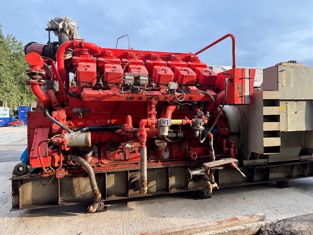WAUKESHA L7042GU ガス発電機