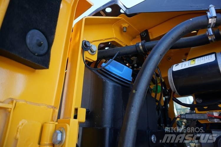 Volvo ECR 145EL 大型油圧ショベル12t以上（パワーショベル・ユンボ）