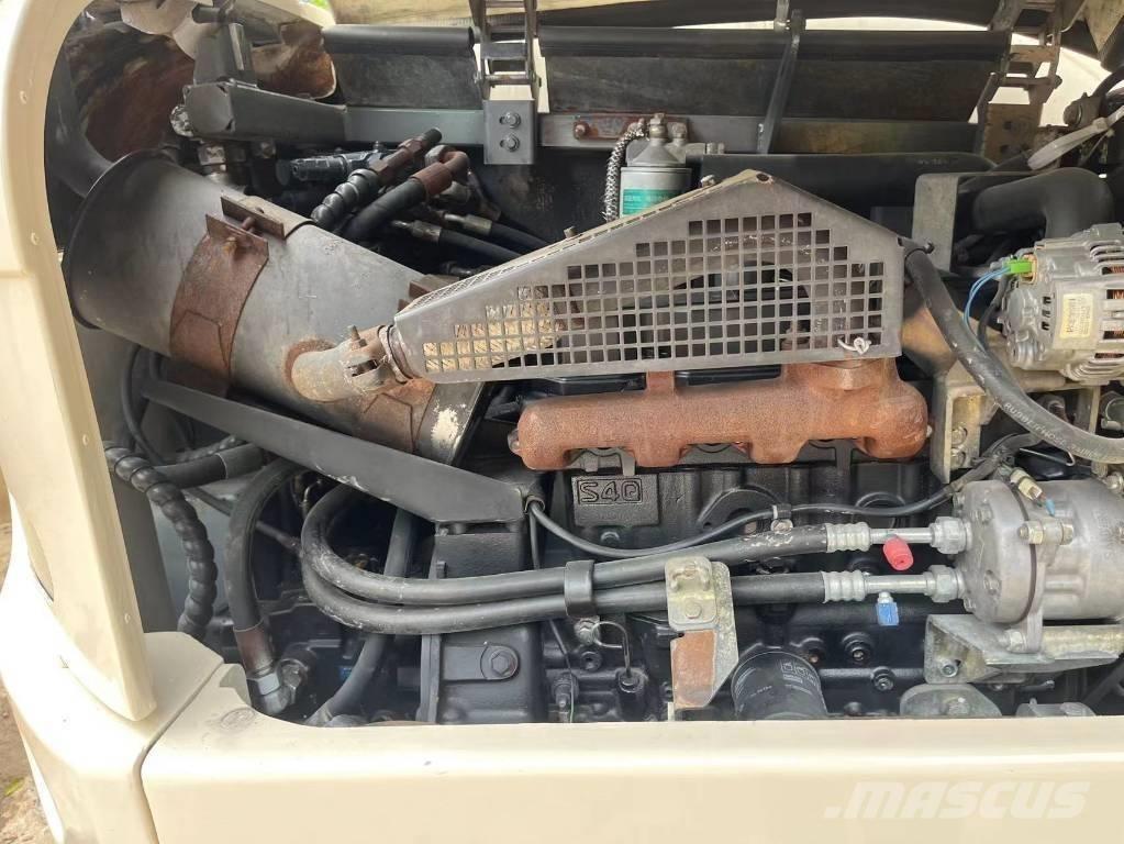 Terex TC 60 ミニ油圧ショベル 7t以下（ミニユンボ・ミニディガー）