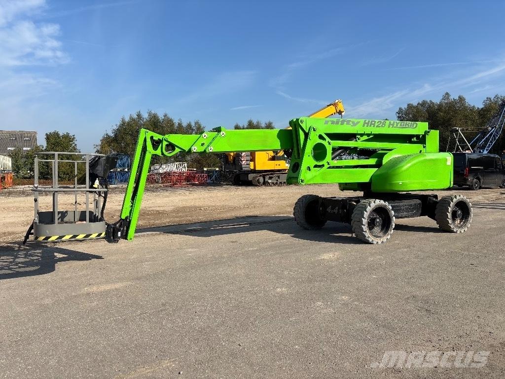 Niftylift HR 28 ブームリフト　屈伸型