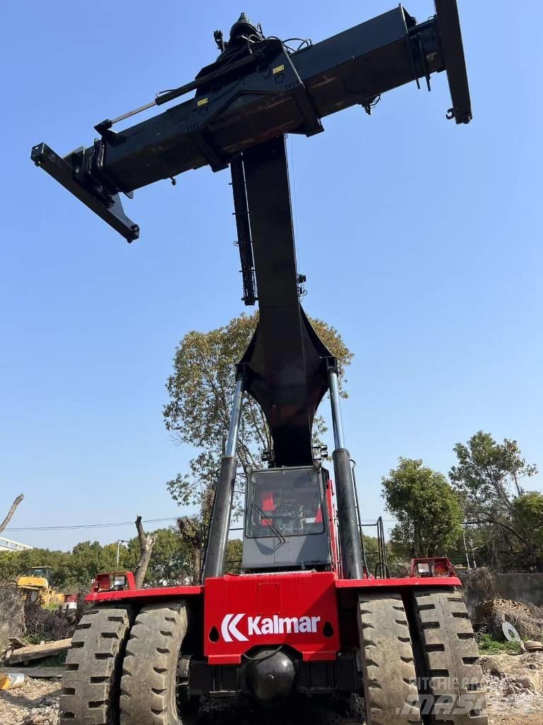 Kalmar DRT 450 リーチスタッカー