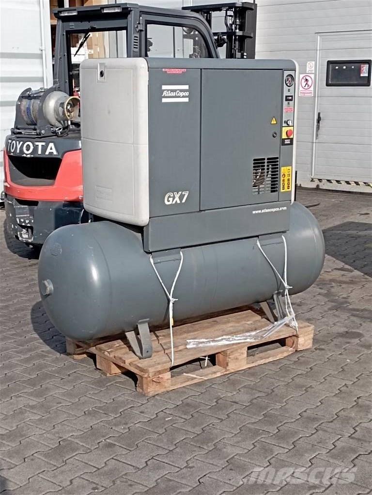 Atlas Copco GX 7 コンプレッサー