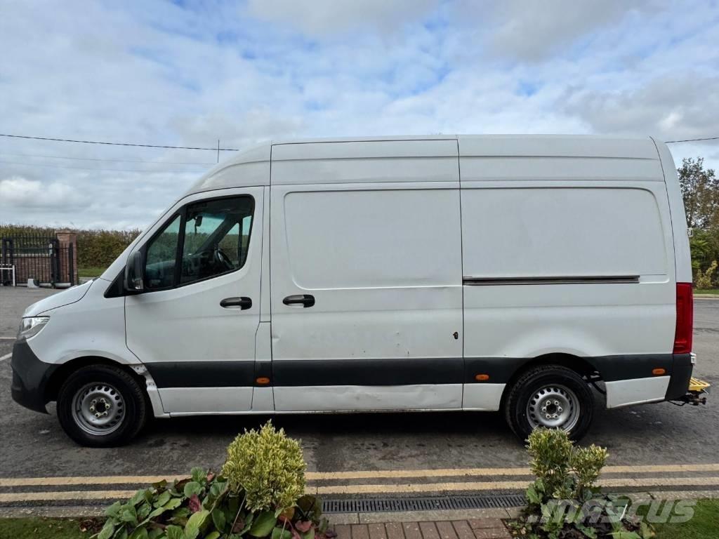 Mercedes-Benz 314 パネルバン