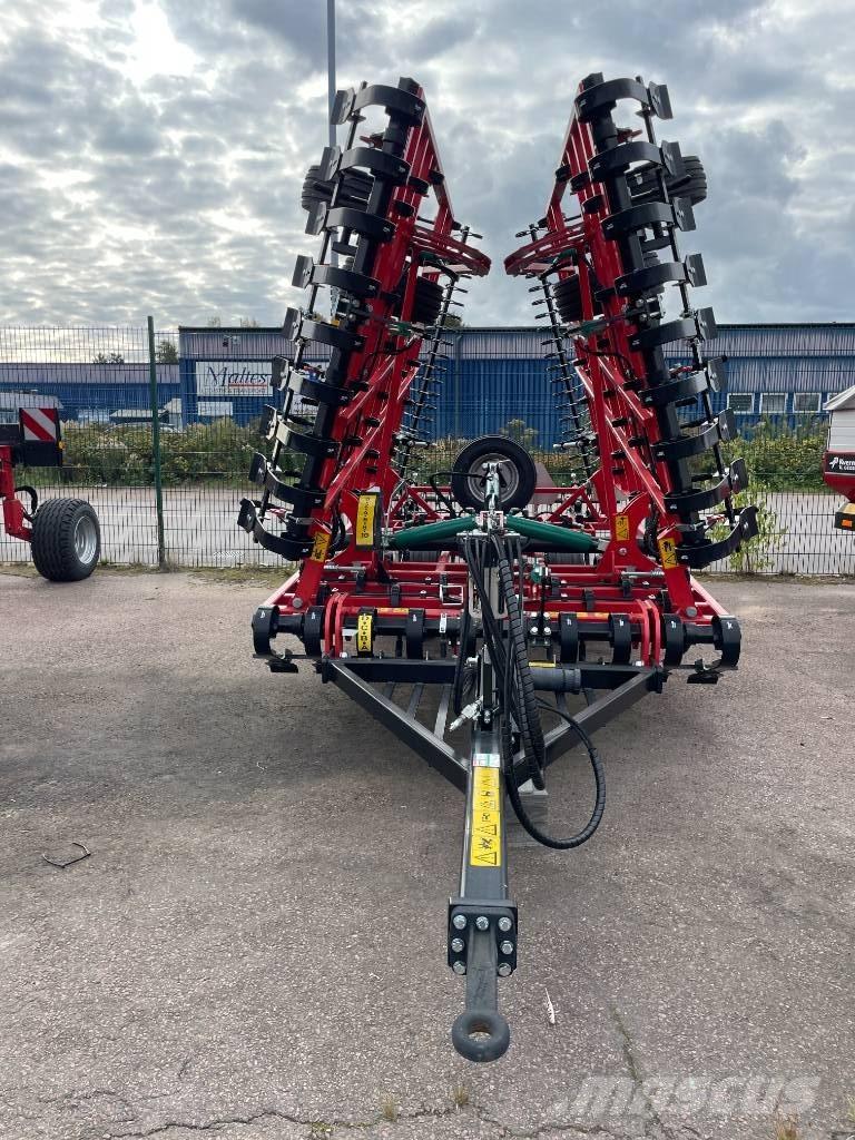 Kverneland Tiger 700 ハロー