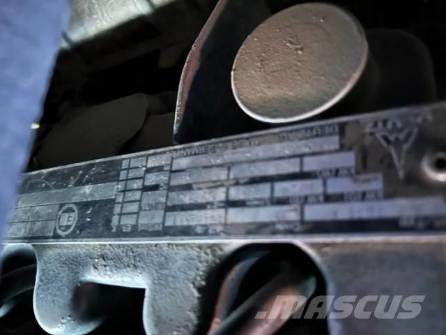 JLG 500 RTS シザースリフト