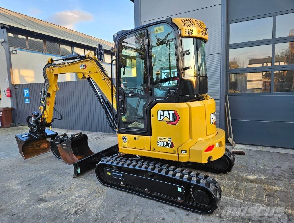 CAT 302.7 CR ミニ油圧ショベル 7t以下（ミニユンボ・ミニディガー）