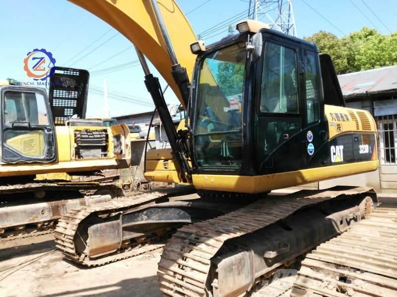 CAT 323 D L 大型油圧ショベル12t以上（パワーショベル・ユンボ）