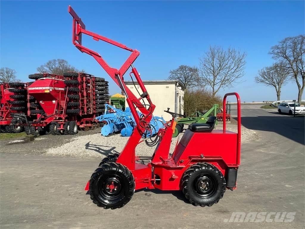 Weidemann 1302 ミニローダー