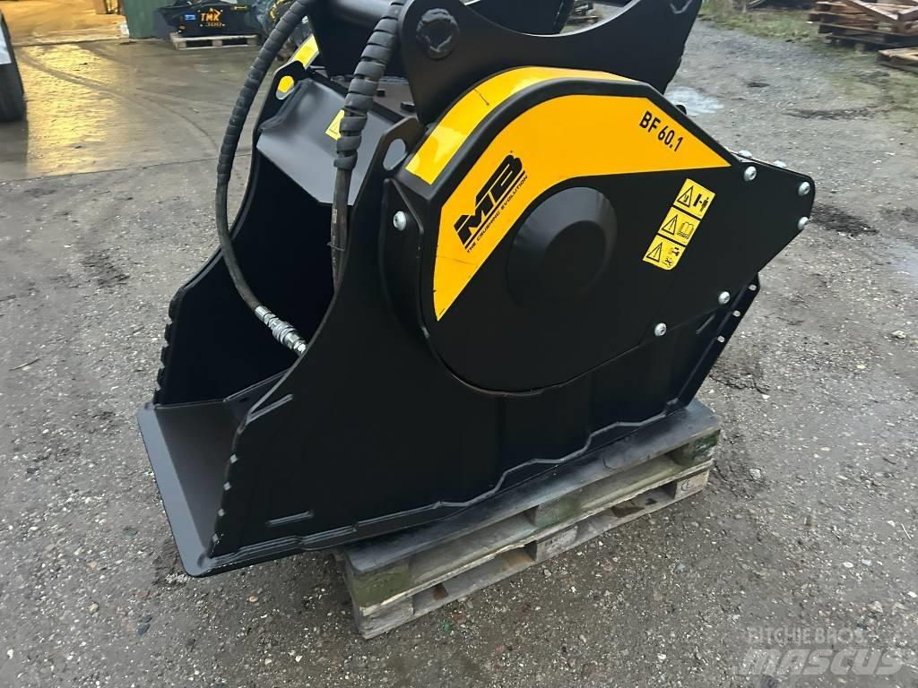 MB Crusher BF 60.1 自走式クラッシャー