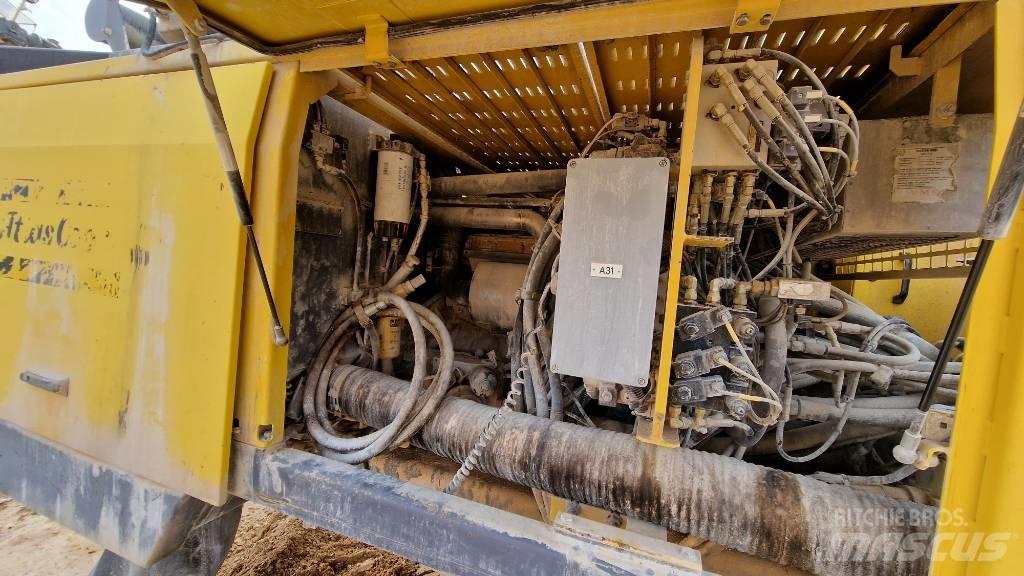 Atlas Copco F6 サーフェイスドリルリグ