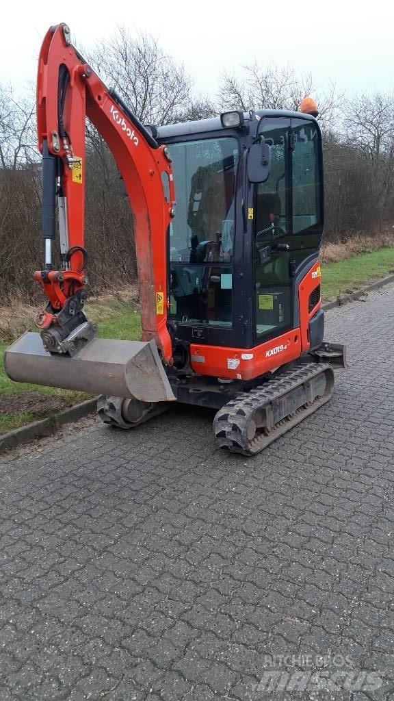 Kubota KX019-4 ミニ油圧ショベル 7t以下（ミニユンボ・ミニディガー）