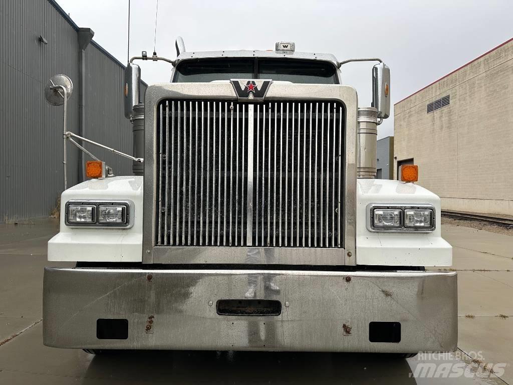 Western Star 4900 SF 中古トラクターヘッド | トレーラーヘッド
