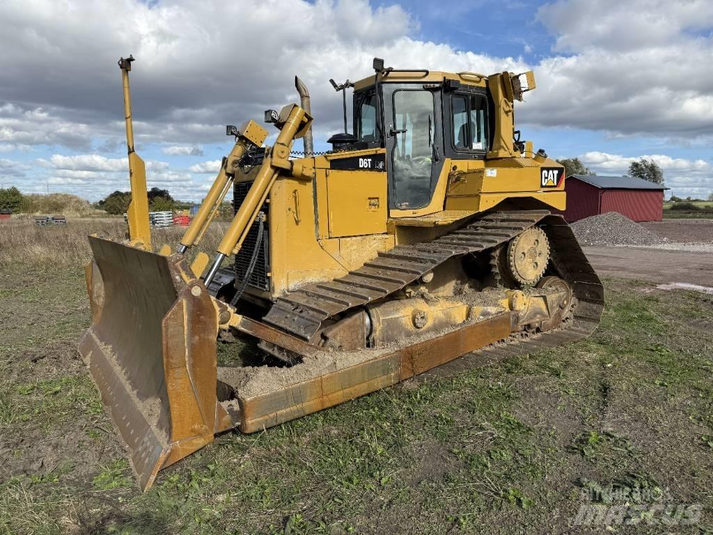 CAT D 6 T LGP ブルドーザー