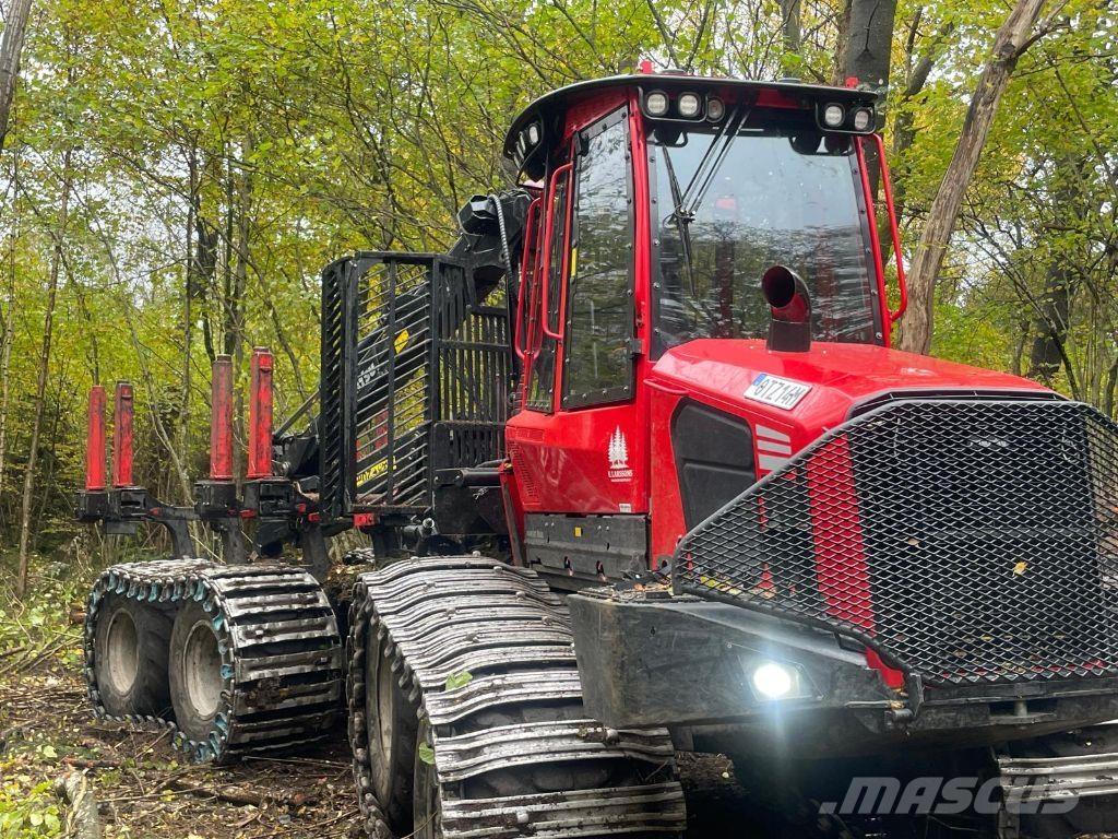 Komatsu 845 フォワーダー