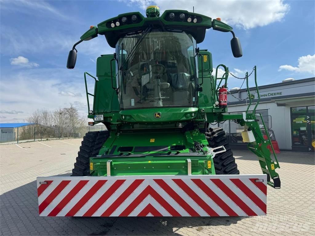 John Deere T670 コンバイン