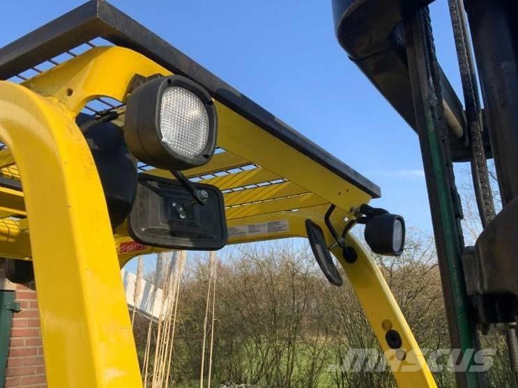 Hyster E 3.0XN バッテリーフォークリフト