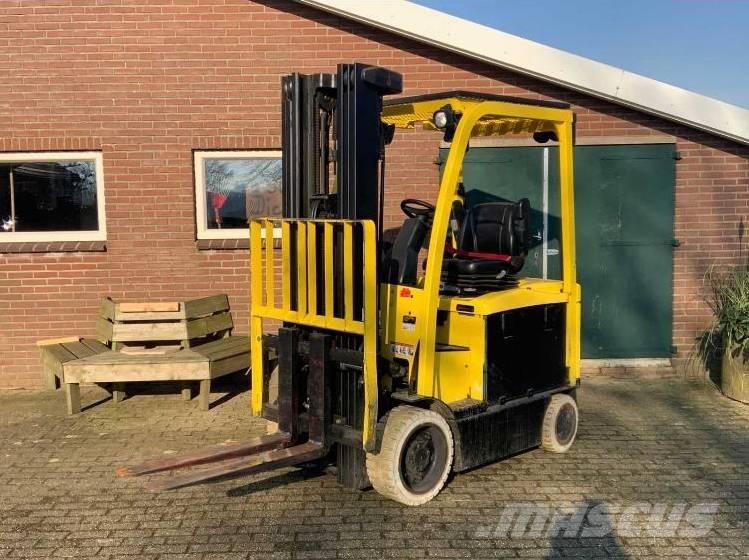 Hyster E 3.0XN バッテリーフォークリフト