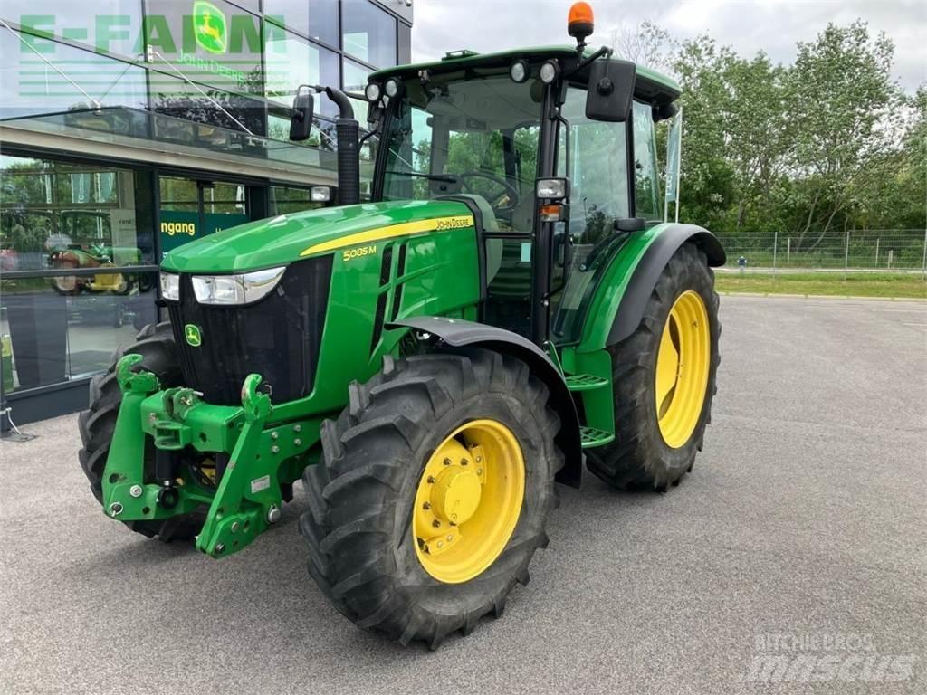 John Deere 5085M トラクター