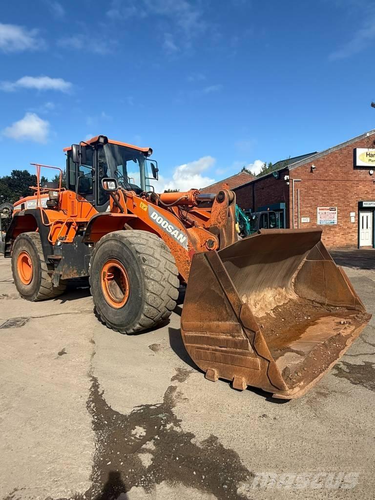 Doosan DL 450-5 ホイールローダー・タイヤショベル