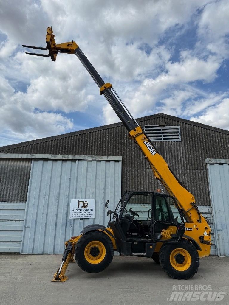 JCB 535-125 テレスコーピックハンドラー