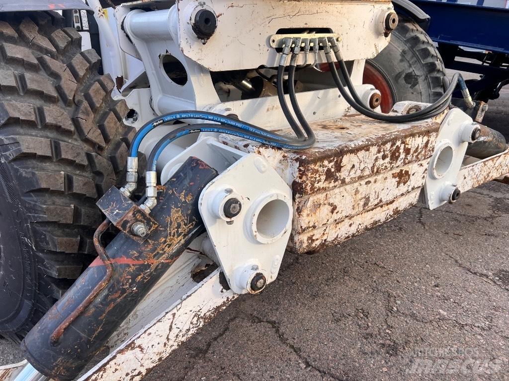 Bobcat T 40.170 テレスコーピックハンドラー