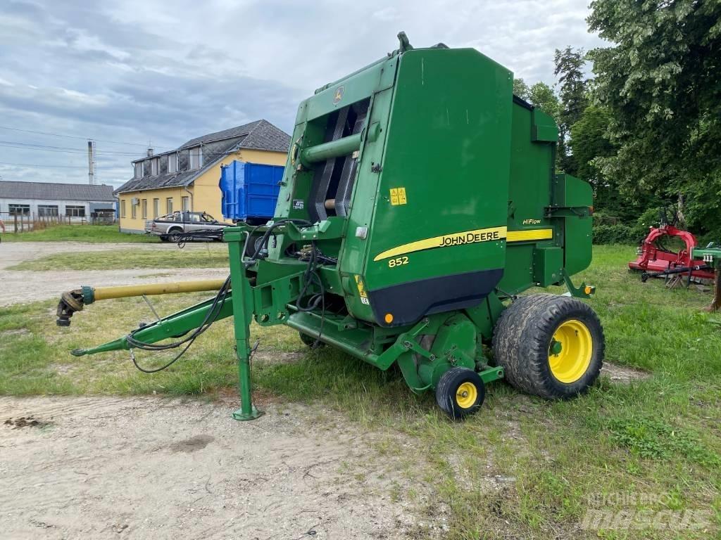 John Deere 852 ラウンドベーラー