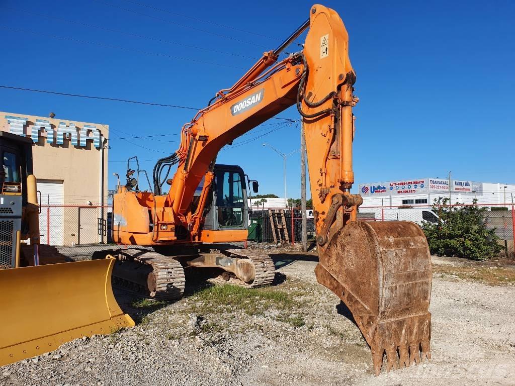 Doosan DX 235 LCR 大型油圧ショベル12t以上（パワーショベル・ユンボ）
