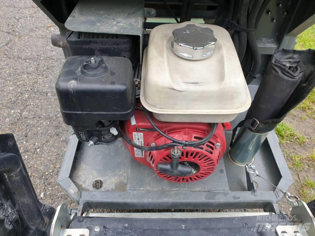 Wacker Neuson DT 05 キャリアダンプ