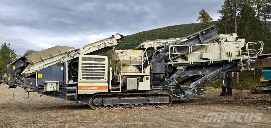 Metso LT 220 D 自走式クラッシャー