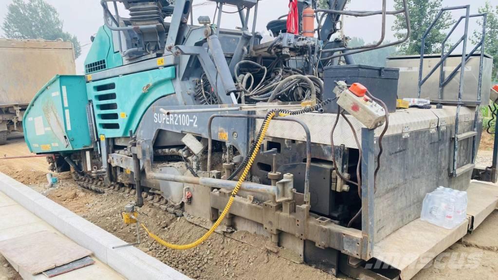 Vögele 2100-3l アスファルトフィニッシャ