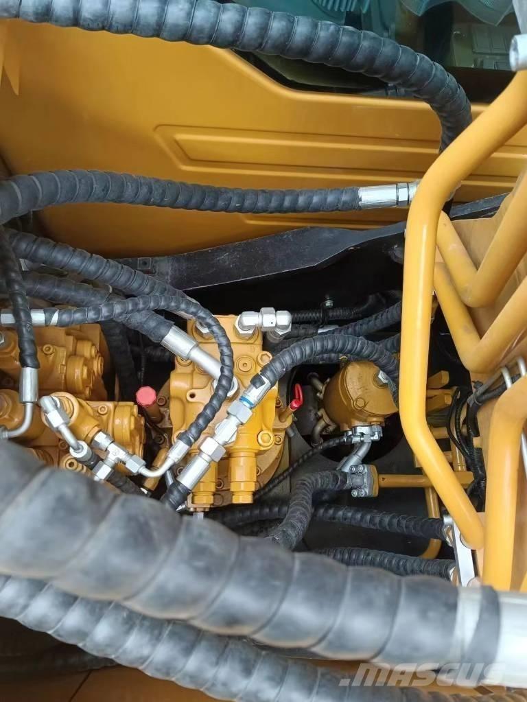 Sany SY 135 C 中型油圧ショベル 7ｔ-12ｔ（ユンボ・パワーショベル・バックホー）